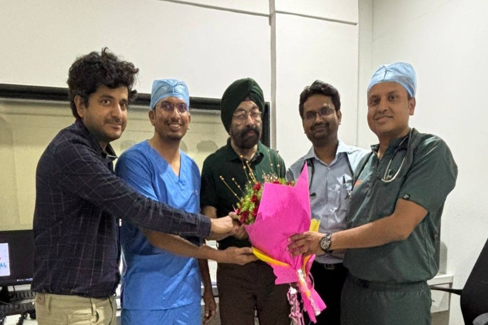 सोलापूरमध्ये एआयचा चमत्कार! ACS हॉस्पिटलमध्ये एकाच दिवशी तीन अतिजटिल हृदय शस्त्रक्रिया यशस्वी 